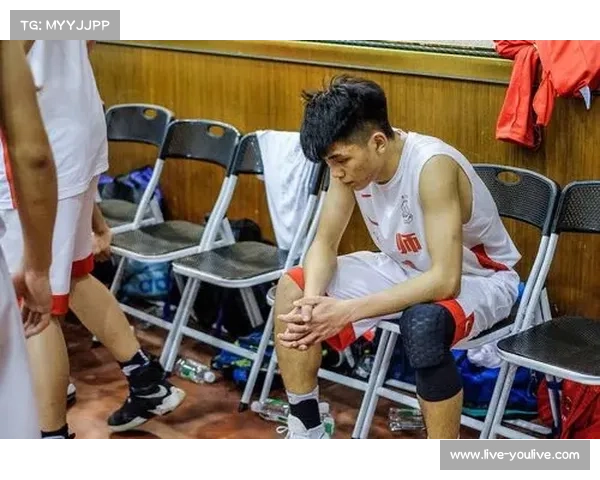 二师附中球员井煜彬:享受拼搏时刻,不在意比赛输赢 二师附中球员井煜彬:享受拼搏时刻,不在意比赛输赢